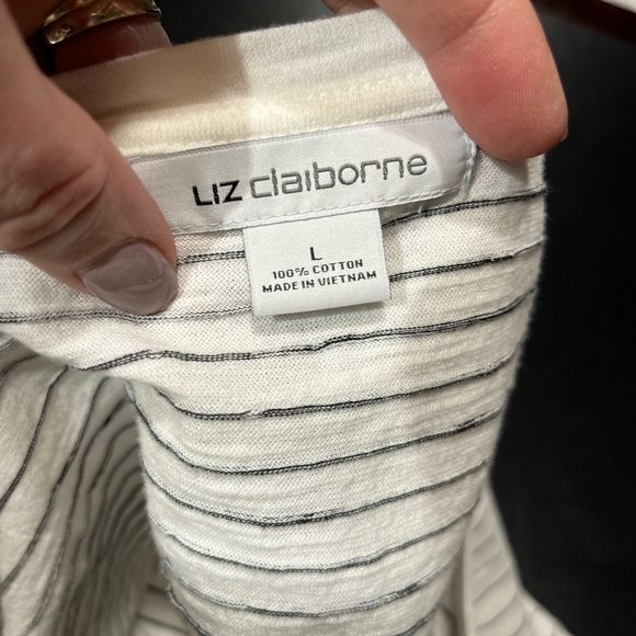 Liz Claiborne tee - Picture 5 of 7